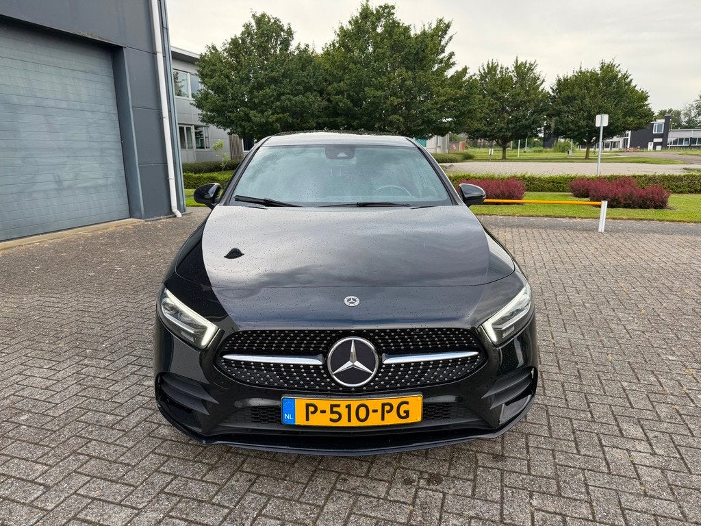 Mercedes-Benz A-klasse 250 e Business Solution AMG Limited 2, Gebruikt, 4 cilinders, Leder en Stof, Zwart