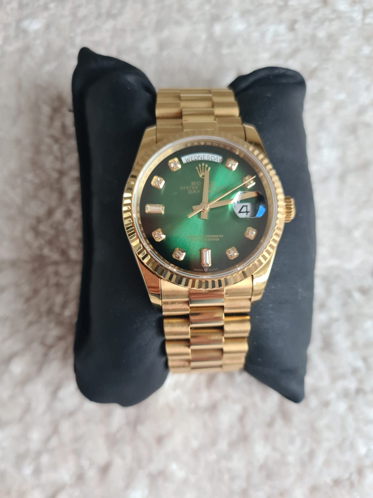 ROLEX DATEJUST 36mm geel goud groene wijzerplaat nieuwstaat, Ophalen of Verzenden