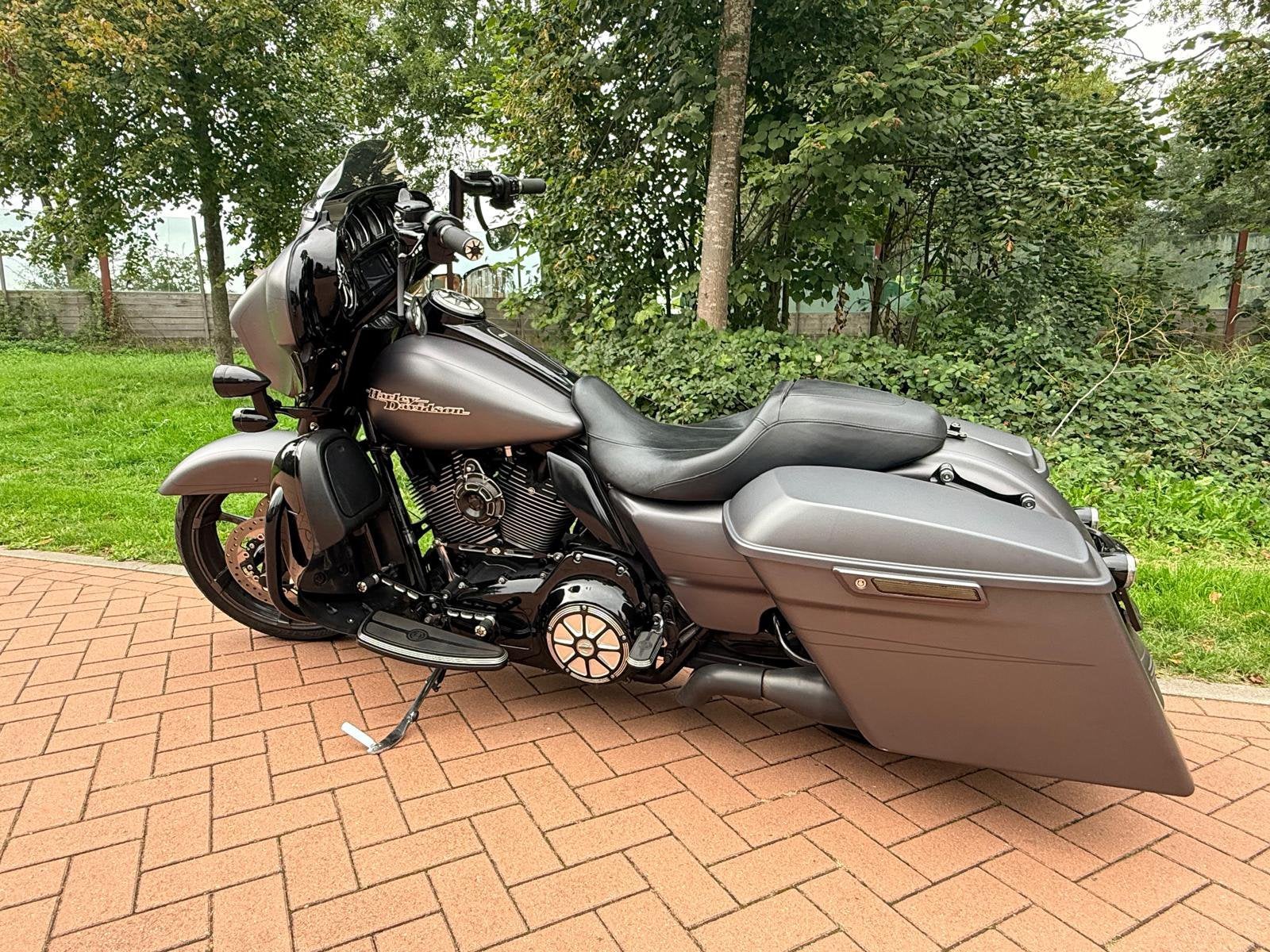 Harley Davidson Street Glide Special, 1690 cc, Chopper, Particulier, Handgeschakeld