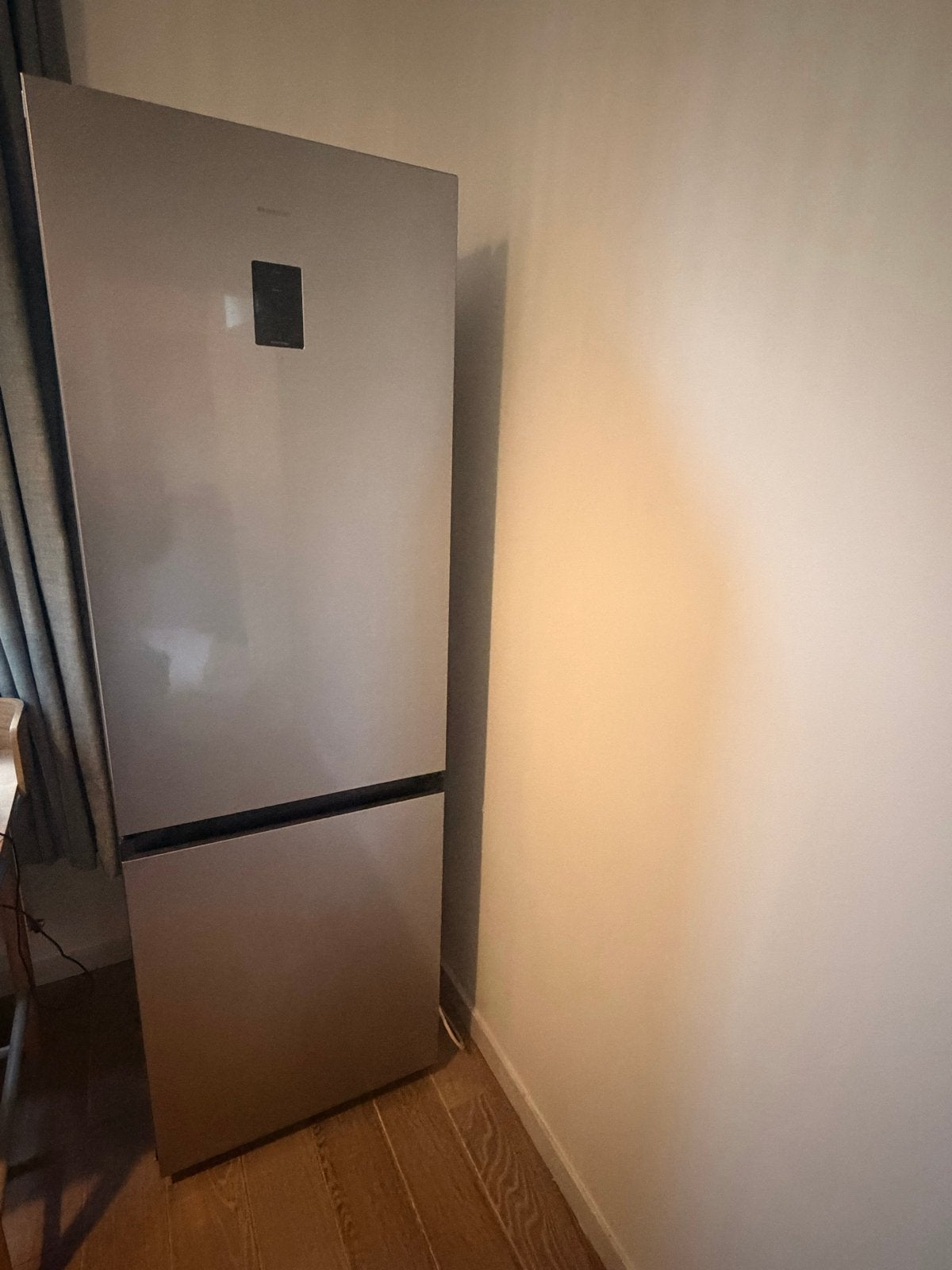 Samsung koel-vriescombinatie (een jaar oud), Ophalen, 200 liter of meer, 60 cm of meer, Met aparte vriezer