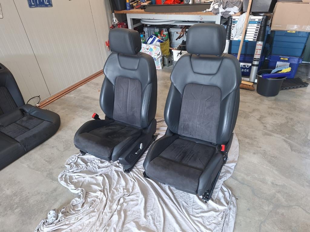 Audi a6 c8 s-line interieur half leer half alcantara. Memory, Ophalen, Audi