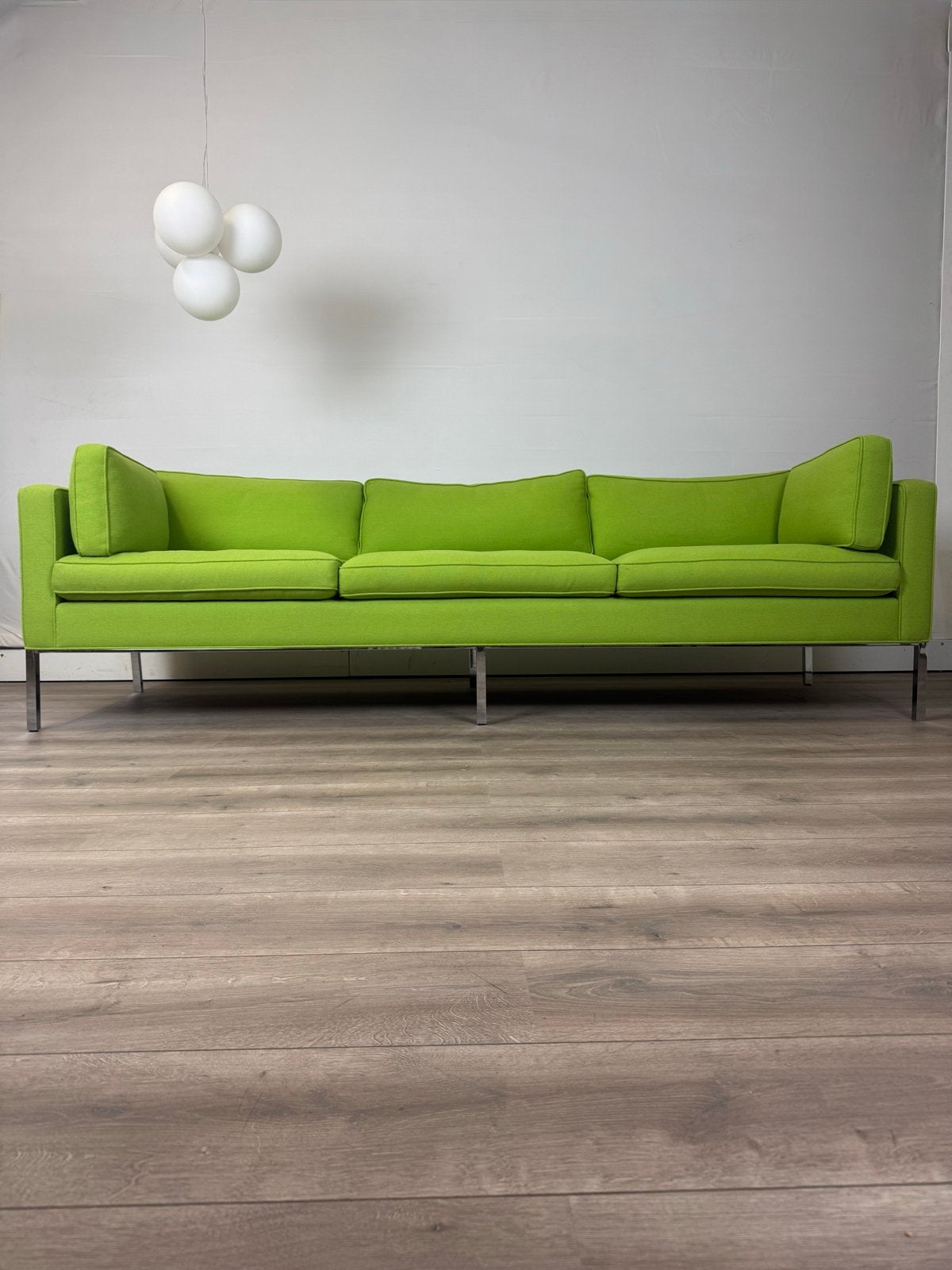 Artifort 3- zitsbank 905 - Levendig Groen Design, Driepersoons, 75 tot 100 cm, Ophalen of Verzenden, Zo goed als nieuw