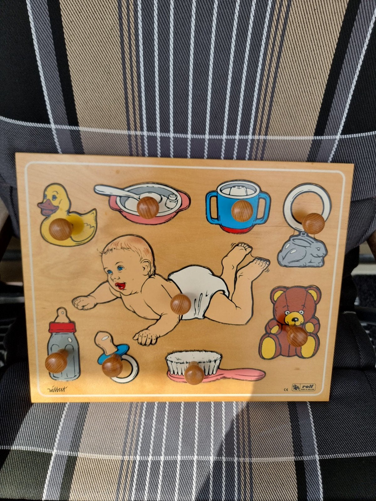 Houten baby puzzel met knoppen - Wilbert Rolf, Ophalen of Verzenden, Gebruikt, Overige typen