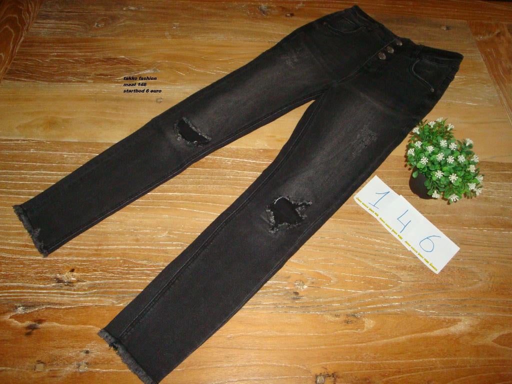 zwarte jeansbroek takko fashion, Kinderen en Baby's, Broek, Meisje, Ophalen of Verzenden, Zo goed als nieuw