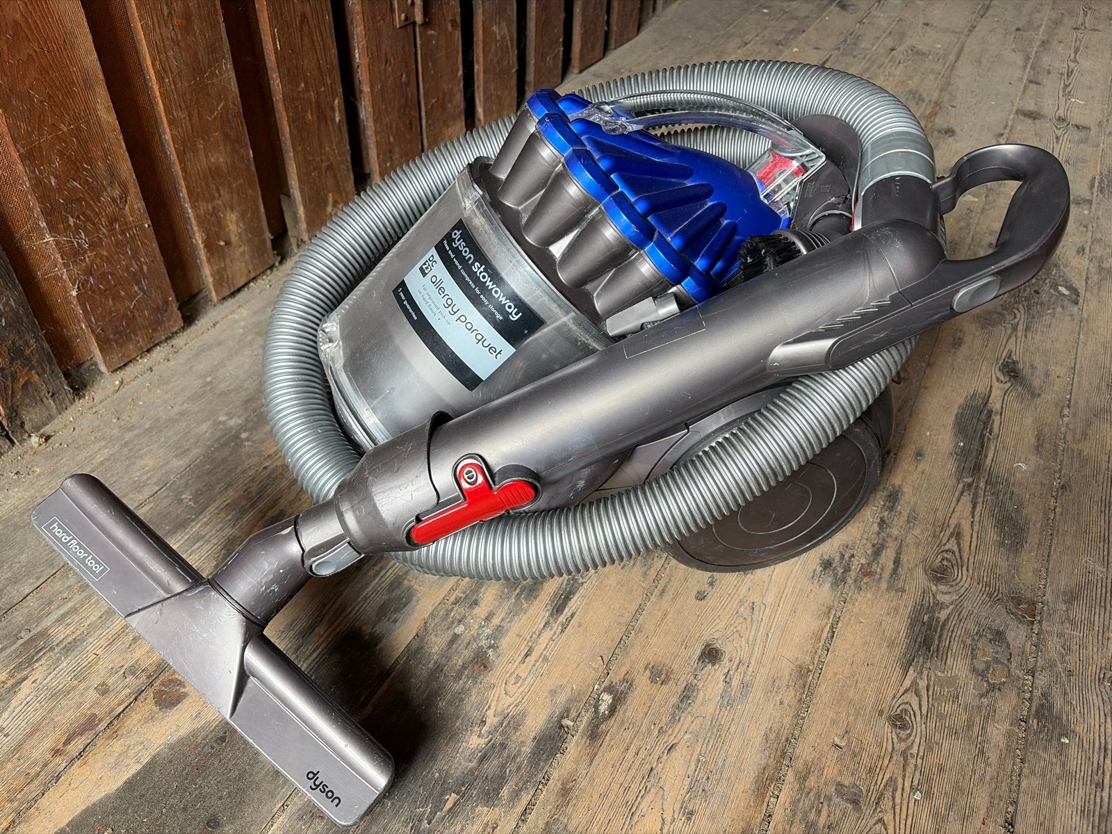 Dyson DC23 Allergy Parquet stofzuiger, Gebruikt, Ophalen of Verzenden, Dyson, Reservoir