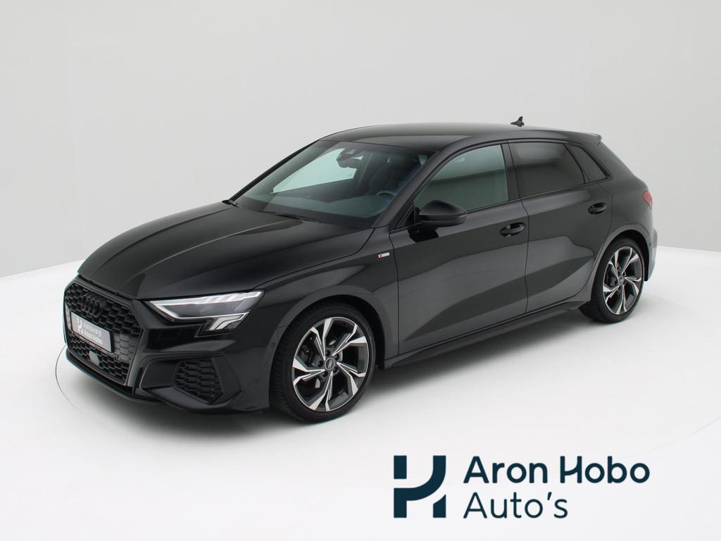 Audi A3 SPORTBACK 35 TFSI S-Line Camera, ACC, Stoelverwarmin, Auto's, 4 cilinders, Zwart, Leder, Bedrijf