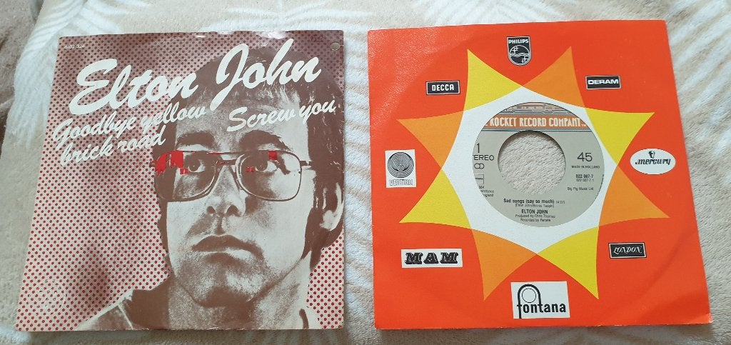 2 x single van Elton John, Cd's en Dvd's, Ophalen of Verzenden, Gebruikt, 7 inch, Pop