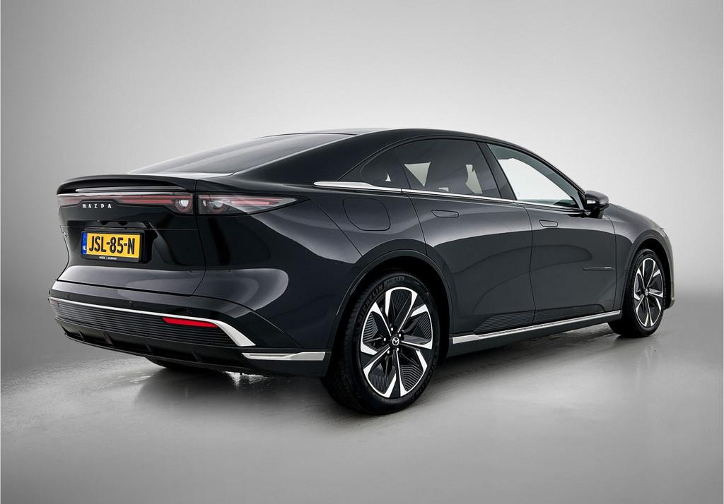 Mazda 6e Takumi Plus 68.8 kWh | Nieuwe auto WLTP 479 km van, Auto's, Mazda, Automaat, 12 maanden, 375 min, Te koop