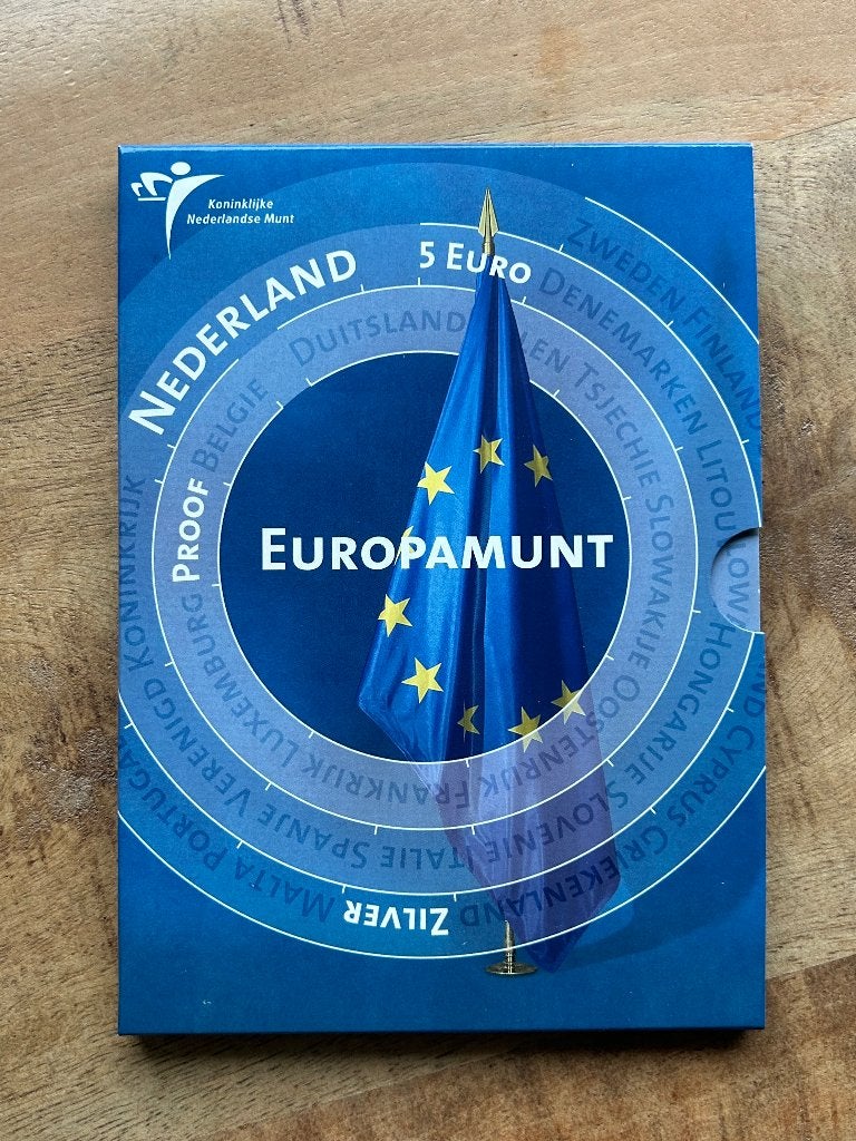 Zilveren 5 euro Europamunt, Postzegels en Munten, Munten | Nederland, Ophalen of Verzenden, Koningin Beatrix, Euro's