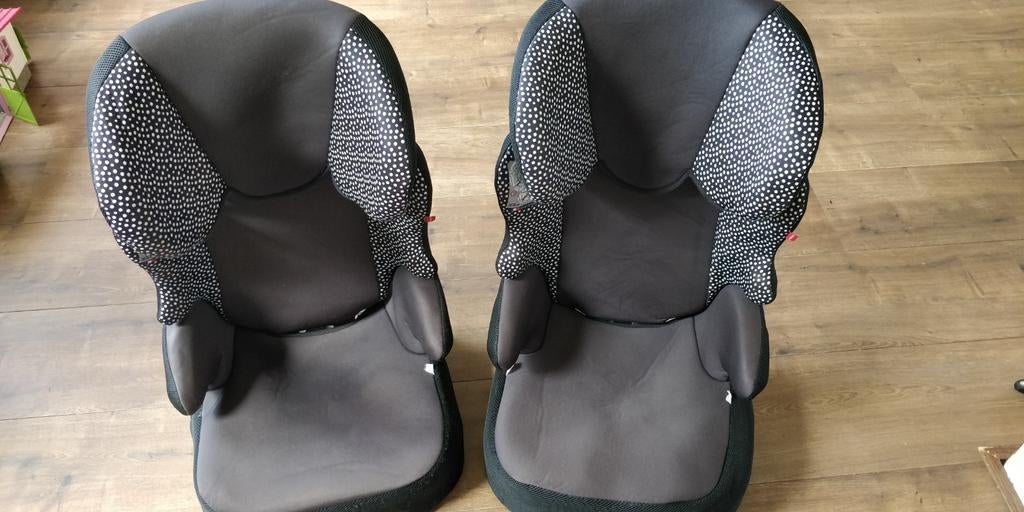 Hema meegroei autostoelen., 15 t/m 36 kg, Ophalen, Overige merken, Gebruikt
