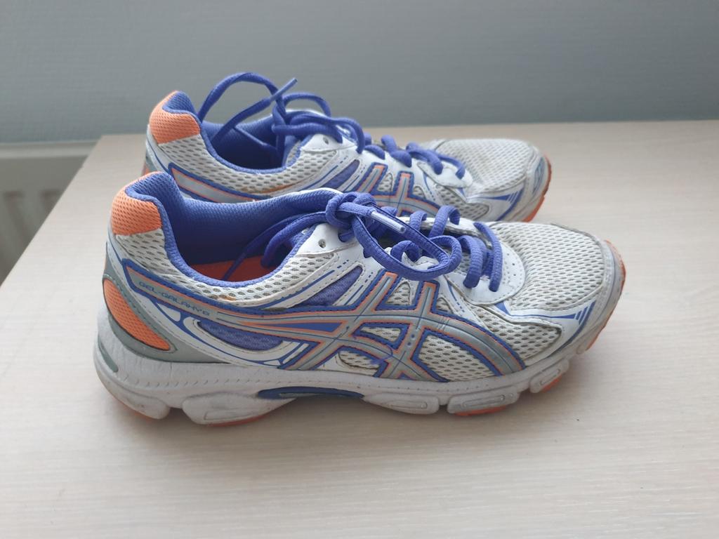 ASICS GEL-GALAXY hardloopschoenen - Maat 37, Gebruikt, Hardloopschoenen, Ophalen of Verzenden, Hardlopen