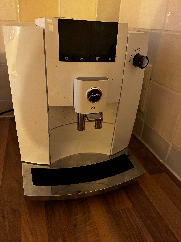 jura koffiemachine E4 piano white, Ophalen, Zo goed als nieuw, Koffiemachine, Koffiebonen