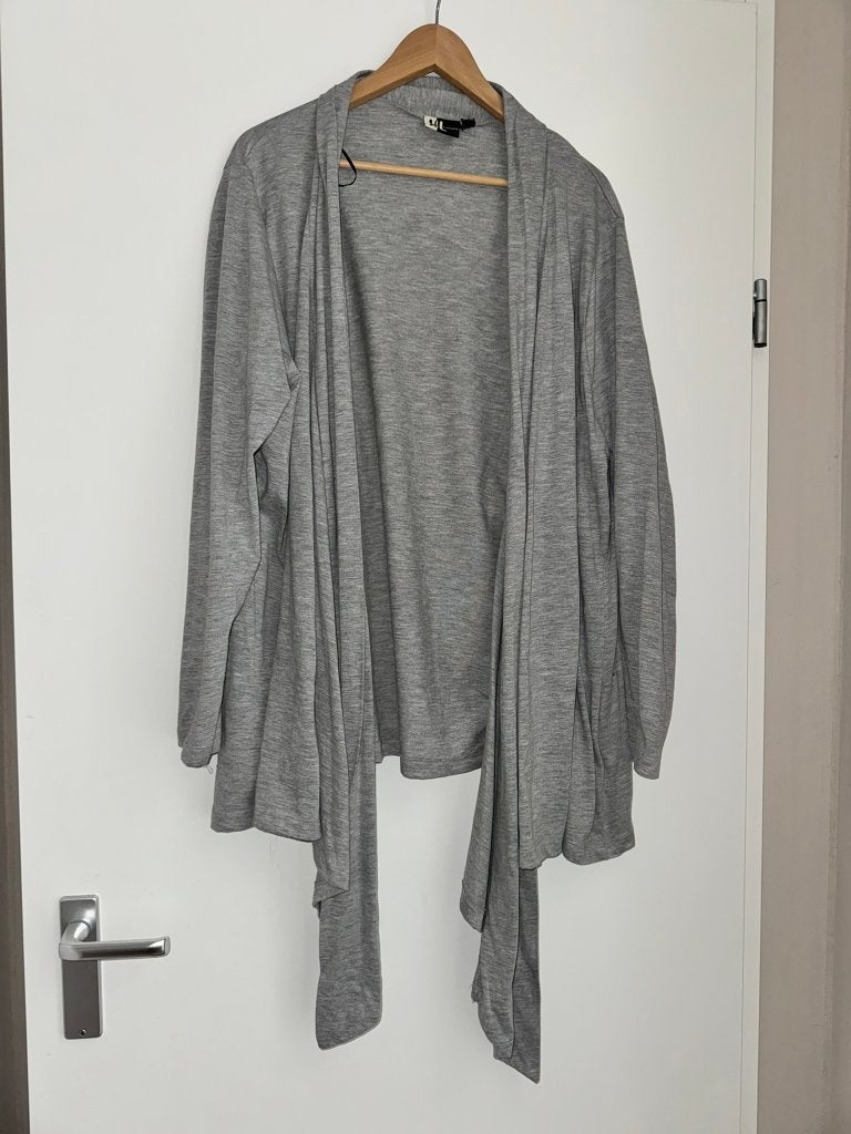 Vest vestje bolero 54 56 grijze grijs, Verzenden, Zo goed als nieuw, Grijs, Trui of Vest