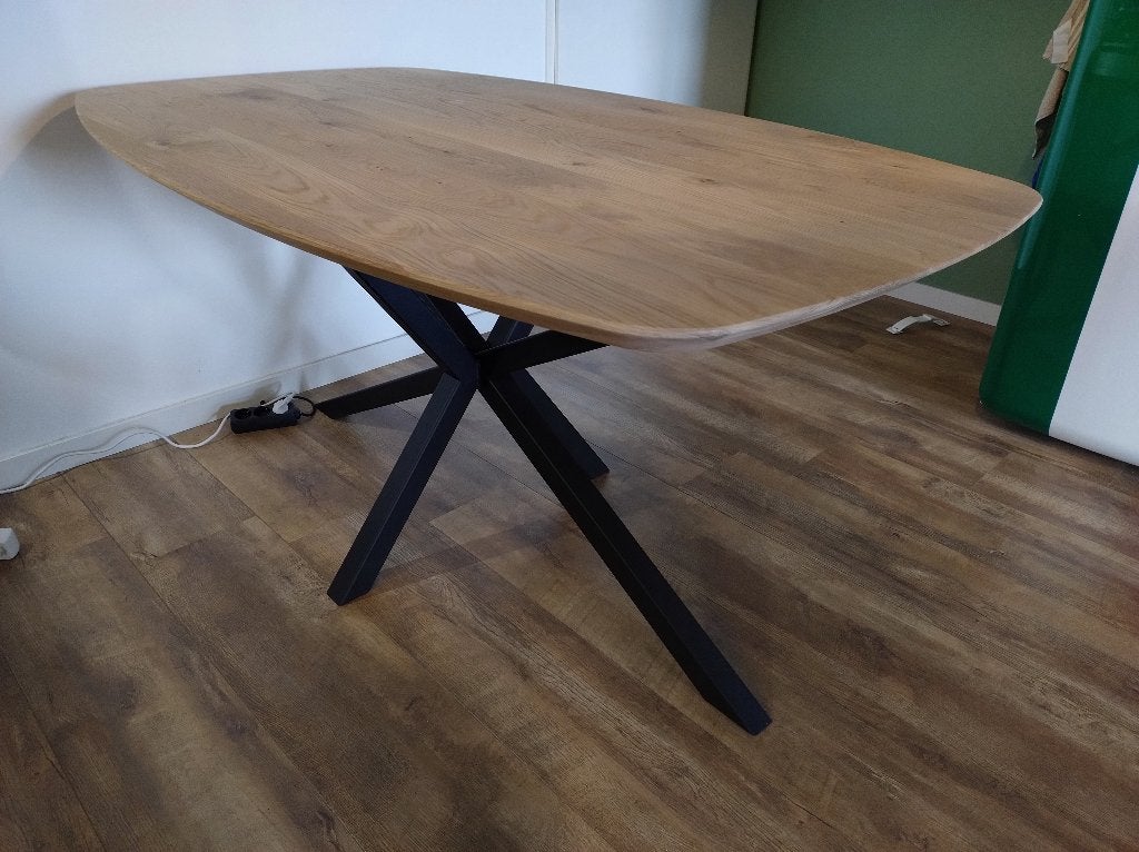 Eetkamertafel | Deens ovaal | 160 x 100, Zo goed als nieuw, Vijf personen of meer, 150 tot 200 cm, Deens ovaal