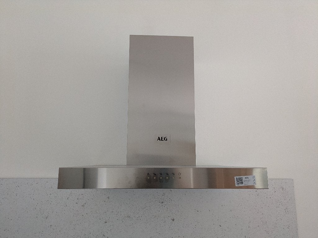 AEG afzuigkap RVS, gratis op te halen, werkt niet goed, Witgoed en Apparatuur, Ophalen, Wandschouwkap, Motor, 400 tot 600 m³ per uur