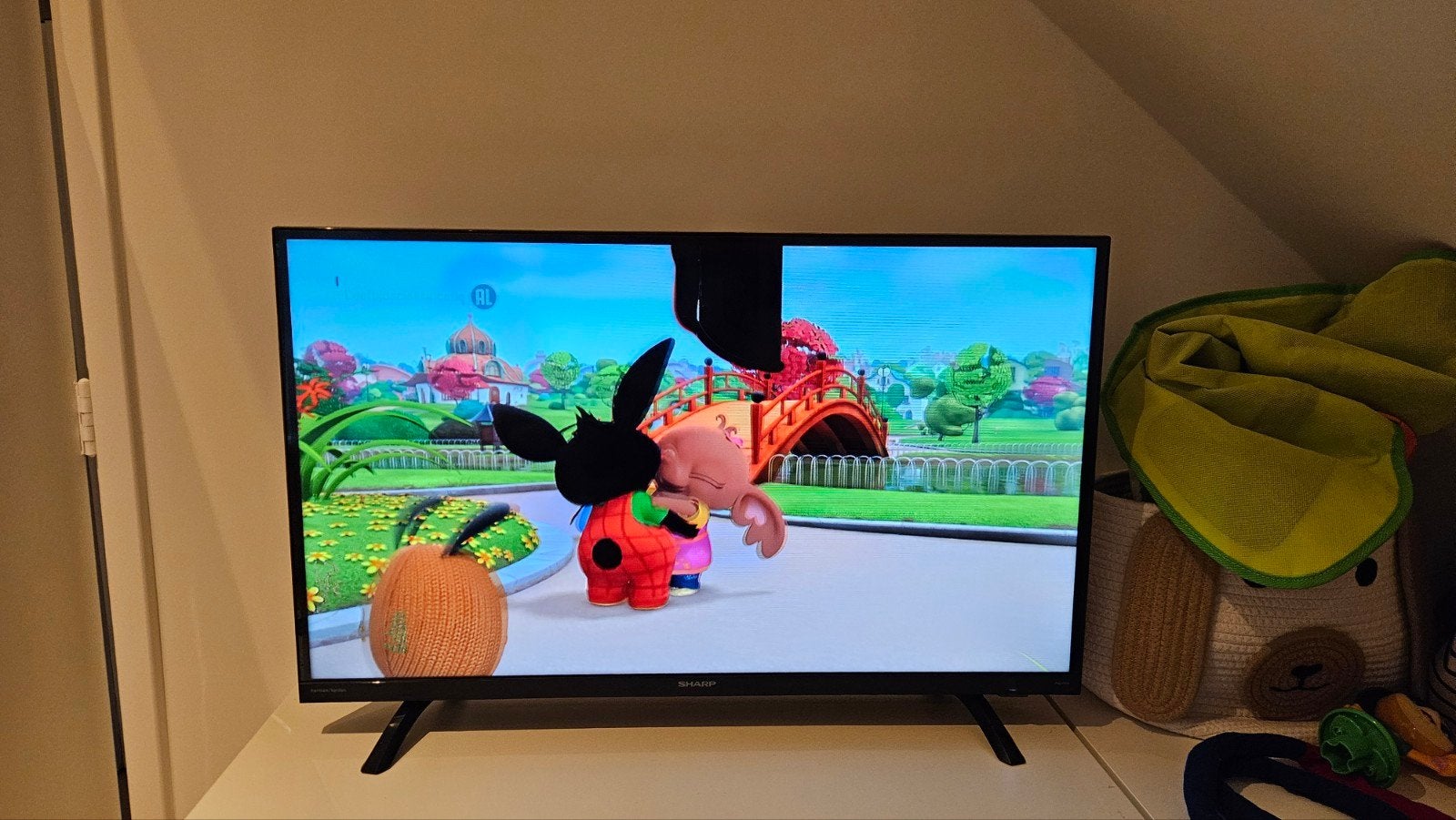 Sharp LED LCD TV 32 inch - Model 1T-C32DEL2AB, Audio, Tv en Foto, Televisies, 50 Hz, HD Ready (720p), Sharp, Gebruikt