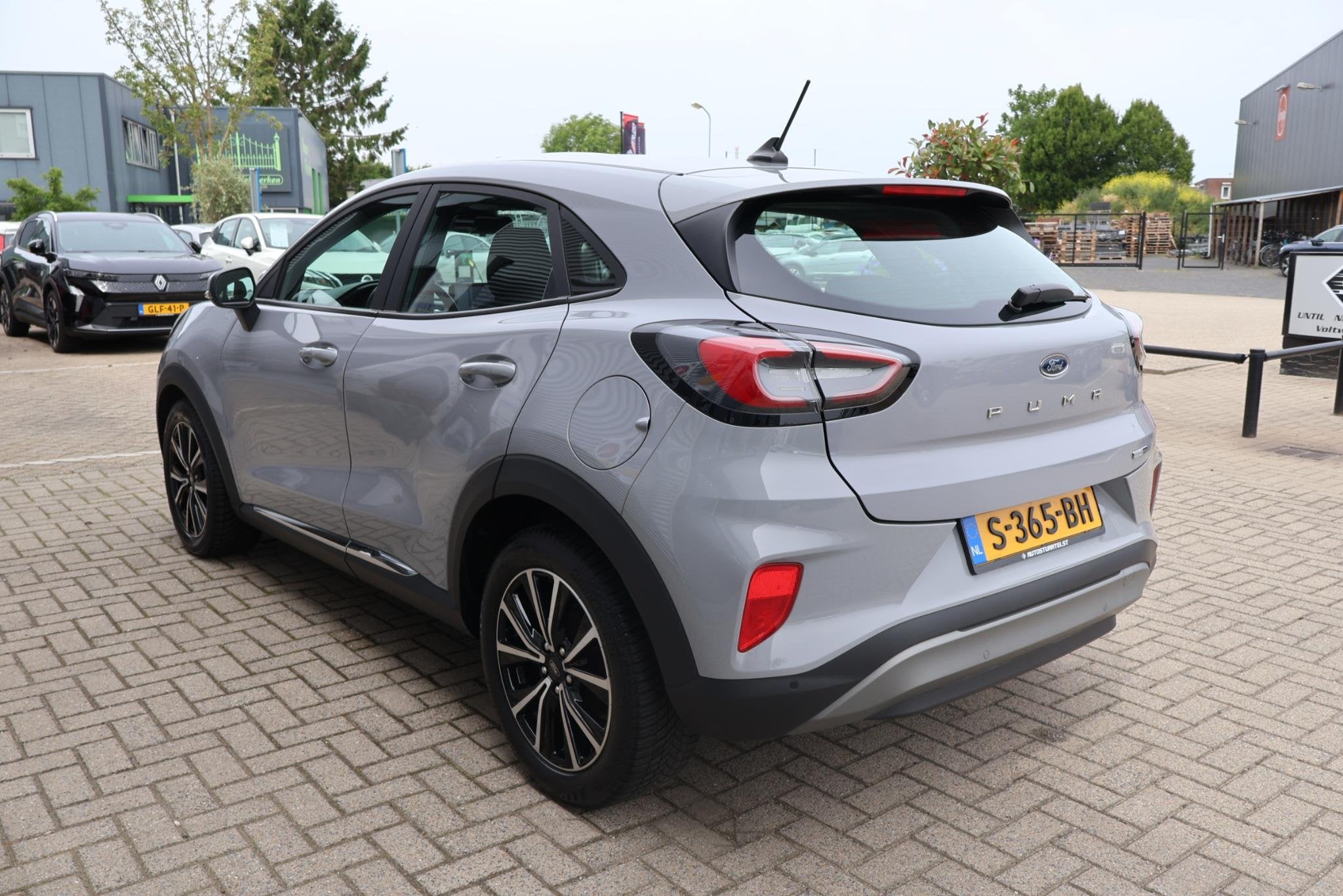 Ford Puma 1.0 Hybrid Titanium 1e Eigenaar | Dealer Onderh |, Euro 6, Bedrijf, Hybride Elektrisch/Benzine, 3 cilinders