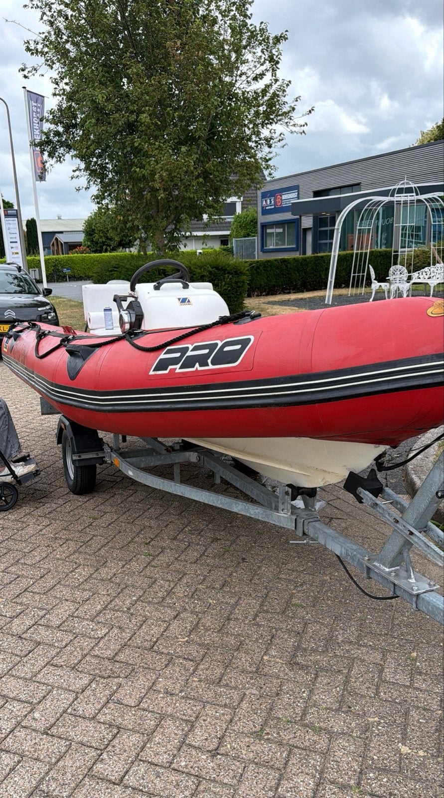 Zodiac Pro 420 rib met Honda 10pk en kanteltrailer, Gebruikt, 10 pk, Zodiac, Inclusief motor