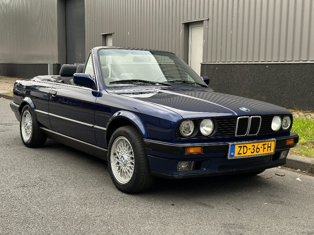 BMW 3-Serie 2.0 I 320 Cabriolet AUT E30 1991 Blauw, Automaat, Achterwielaandrijving, 1280 kg, Cabriolet