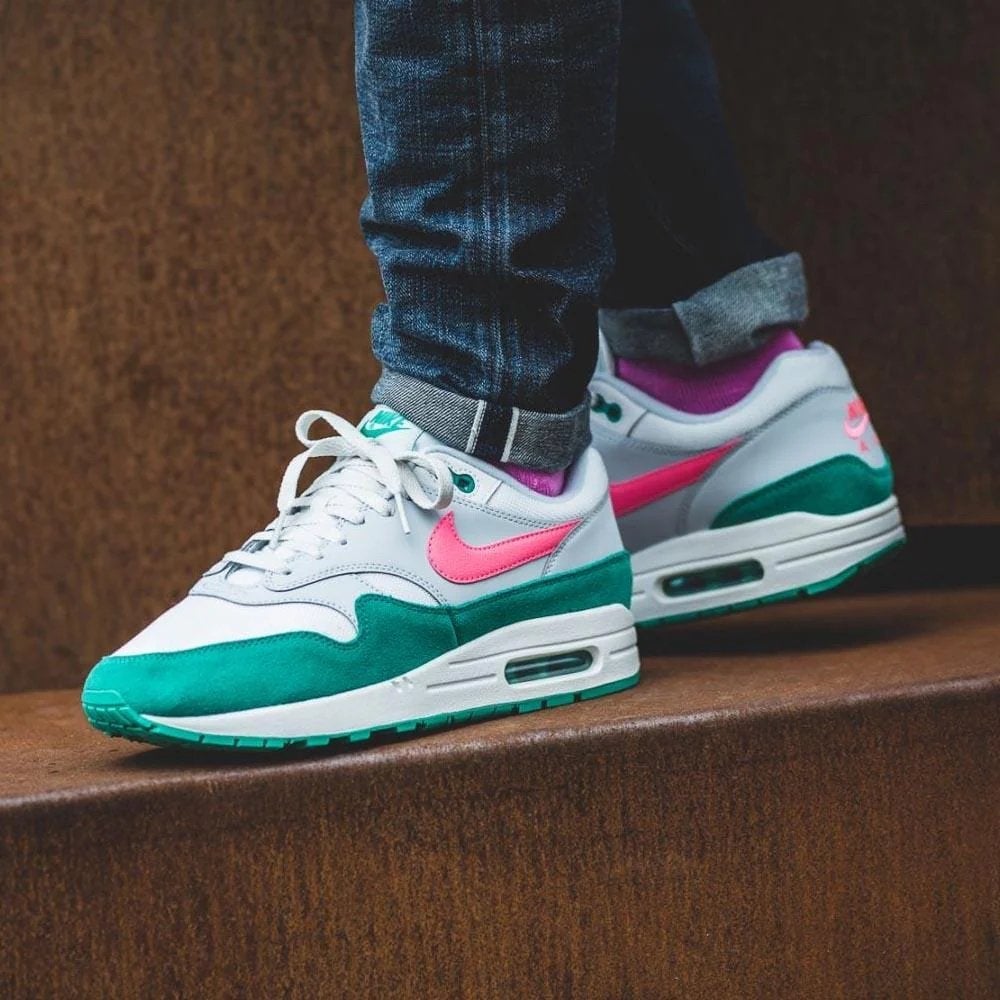 Nike air max 1 watermelon *42,5, Kleding | Heren, Schoenen, Overige kleuren, Ophalen of Verzenden, Sneakers of Gympen, Zo goed als nieuw