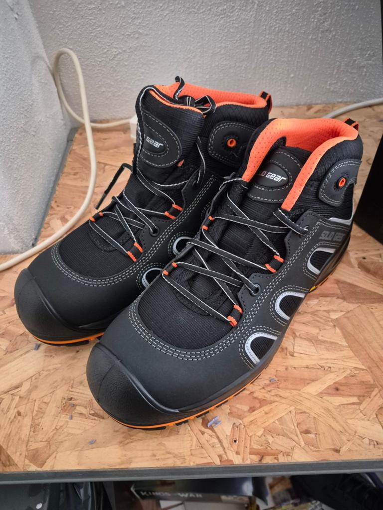 Solid gaer werkschoenen maat 42, Ophalen of Verzenden, Nieuw