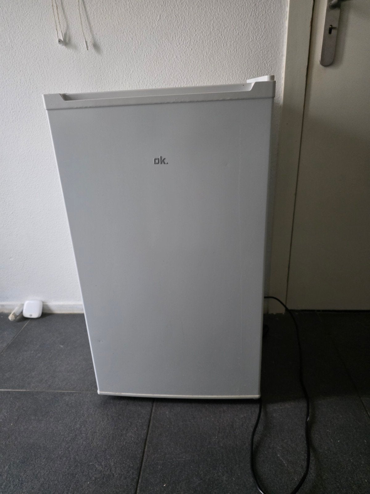 OK. Tafelmodel Koelkast - Compact en Efficiënt, Witgoed en Apparatuur, Koelkasten en IJskasten, Ophalen, Gebruikt, 45 tot 60 cm