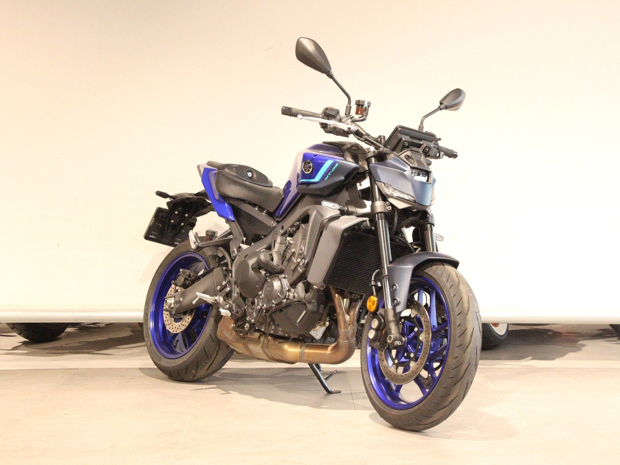 Yamaha MT-09 Y-AMT 35KW (bj 2024), Klantenservice@yamaha-motor.nl, Koolhovenlaan 101
1119 NC  Schiphol-Rijk, NL, 12 t/m 35 kW