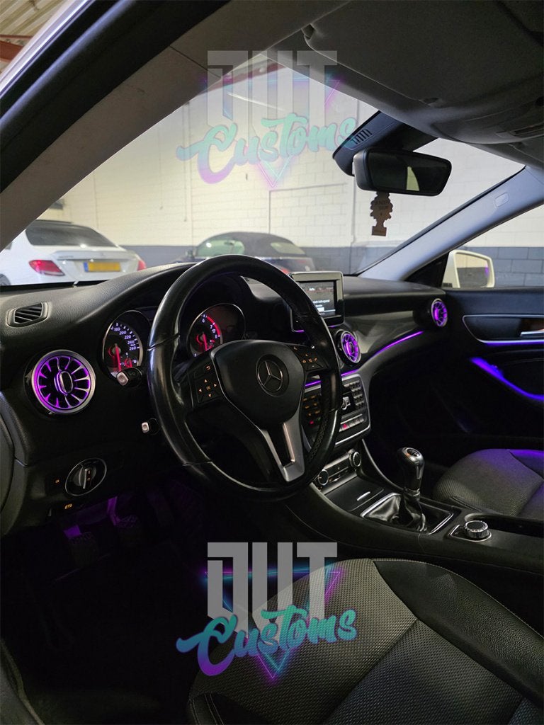 Mercedes CLA W117 Sfeerverlichting Ambient Light Inbouw, Ophalen, Info@dvtcustoms.nl, Mercedes-Benz, DVT Customs