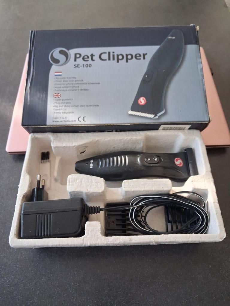 Honden toebehoren., Ophalen, Zo goed als nieuw
