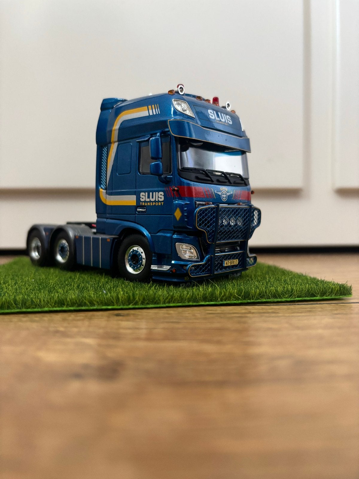 WSI Models DAF XF Sluis Transport Schaalmodel, Overige merken, 1:50 of kleiner, Ophalen of Verzenden, Zo goed als nieuw