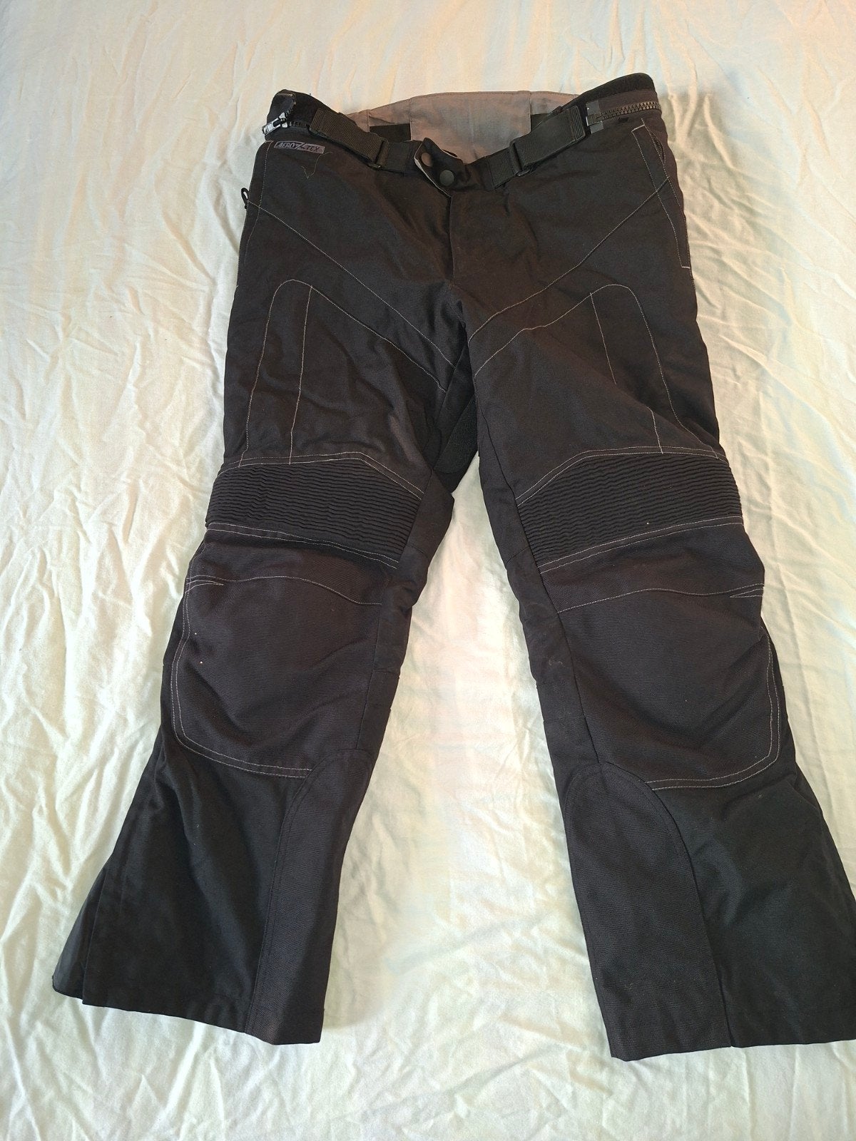Zwarte motorbroek met AEROTEX technologie, maat 46, Motoren, Kleding | Motorkleding, Ophalen, Heren, AEROTEX, Broek | textiel