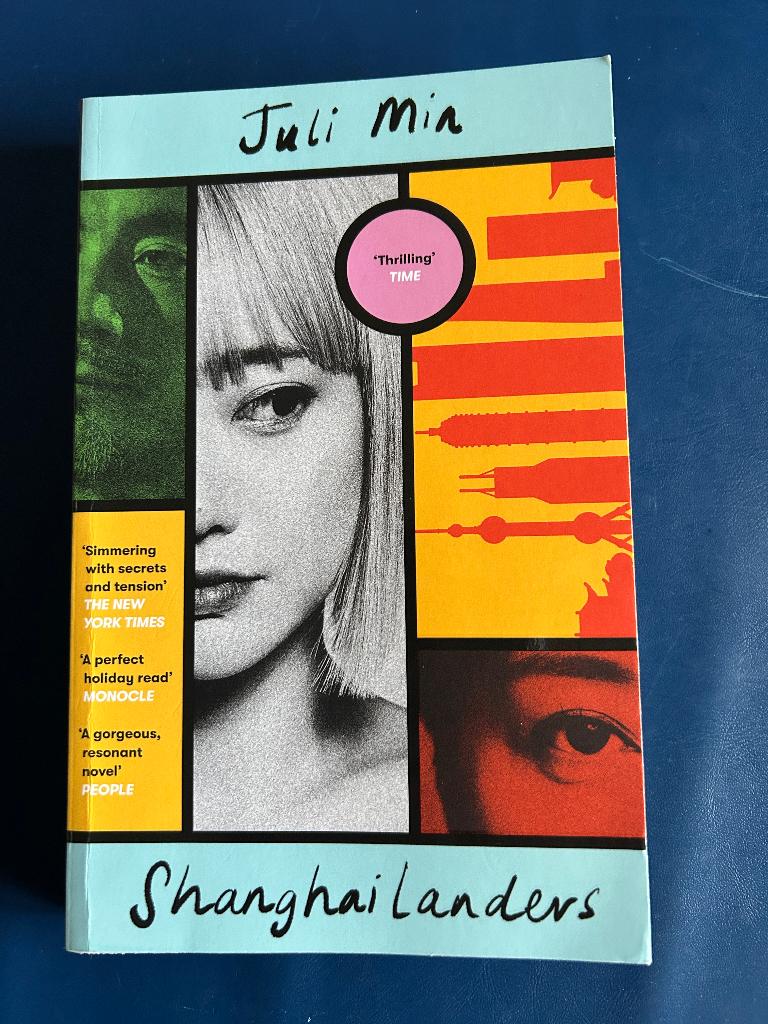 Juli Min - Shanghailanders (2024), Ophalen, Zo goed als nieuw, Fictie, Juli Min