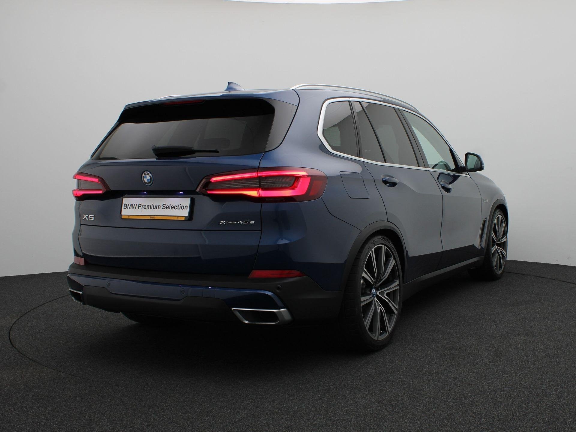 BMW X5 xDrive45e Driving Assist Prof | SoH 93% | Head-Up Dis, Stof, Gebruikt, 394 pk, Met garantie (alle)