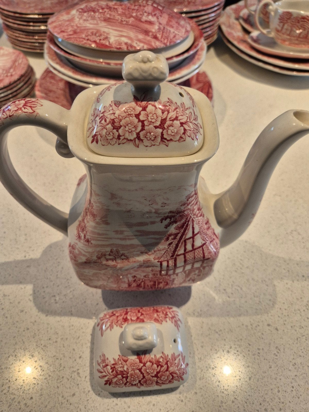 Uitgebreid Wedgwood Charles Dickens Coaching Days servies, Ophalen