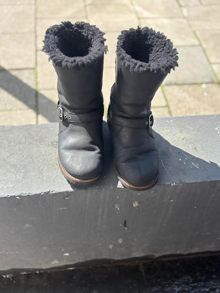 UGG Classic zwart – maat36 – Warme winterlaarzen, Ophalen of Verzenden, Zo goed als nieuw, Schoenen