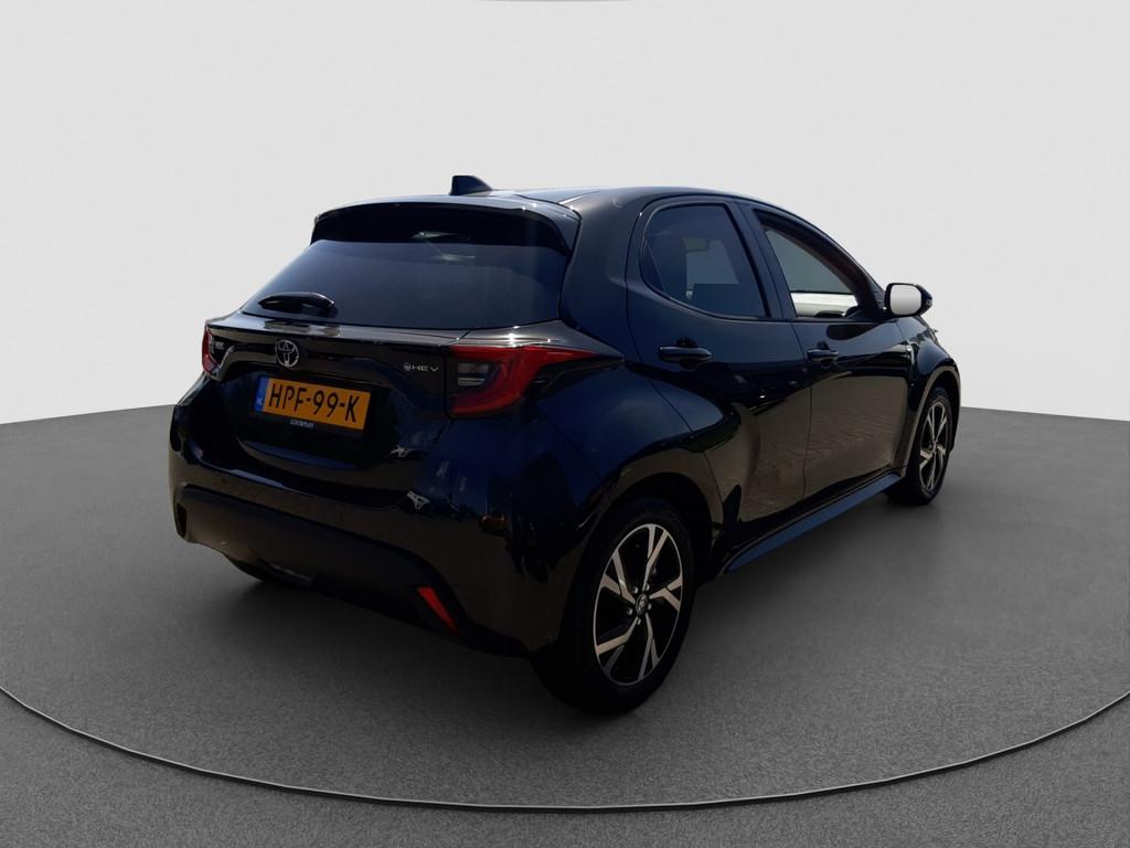 Toyota Yaris 1.5 Hybrid 115 Dynamic | Blind Spot Monitor | S, Auto's, Toyota, 12 maanden, Zwart, Bedrijf, Hybride Elektrisch/Benzine