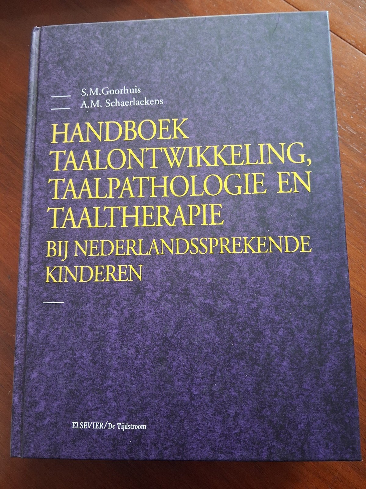 Handboek taalontwikkeling, taalpathologie en taaltherapie, Boeken, Sociale wetenschap, Ophalen of Verzenden, Zo goed als nieuw