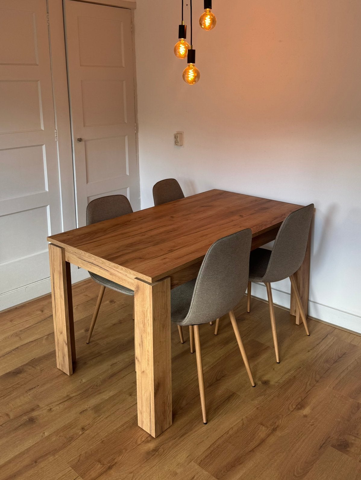 Eettafel met 4 stoelen, Huis en Inrichting, Tafels | Eettafels, Ophalen, Zo goed als nieuw, Rechthoekig, 50 tot 100 cm