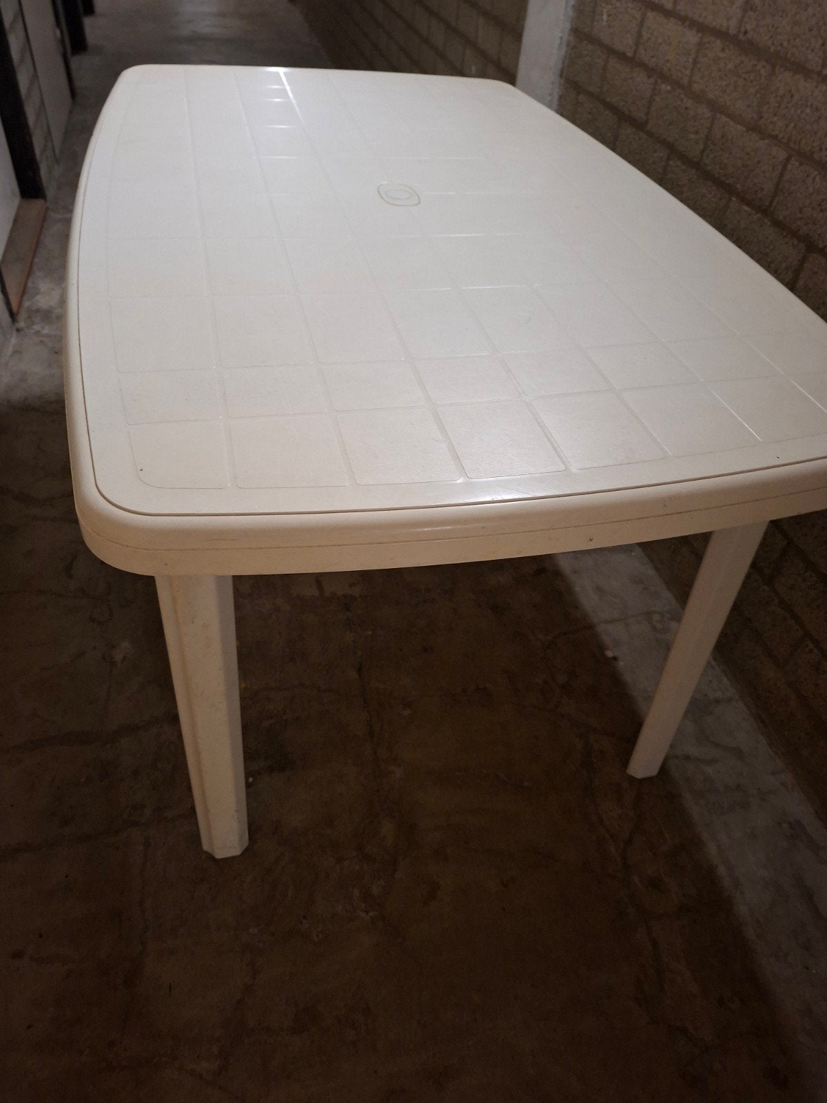 t.k. witte tuintafel/campingtafel met afneembare poten., Ophalen, Gebruikt, Rechthoekig