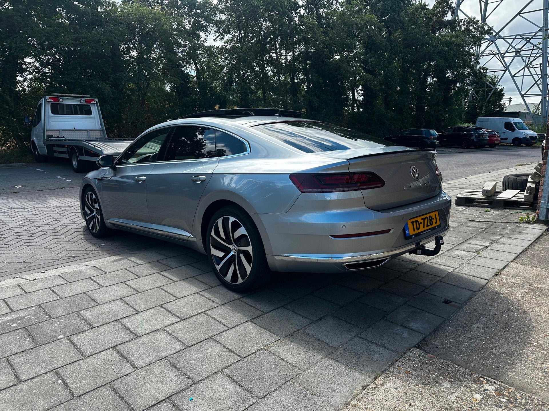 Volkswagen Arteon 2.0 TDI Business R Line Panorama/Leer/Xeno, Arteon, Gebruikt, 4 cilinders, Bedrijf