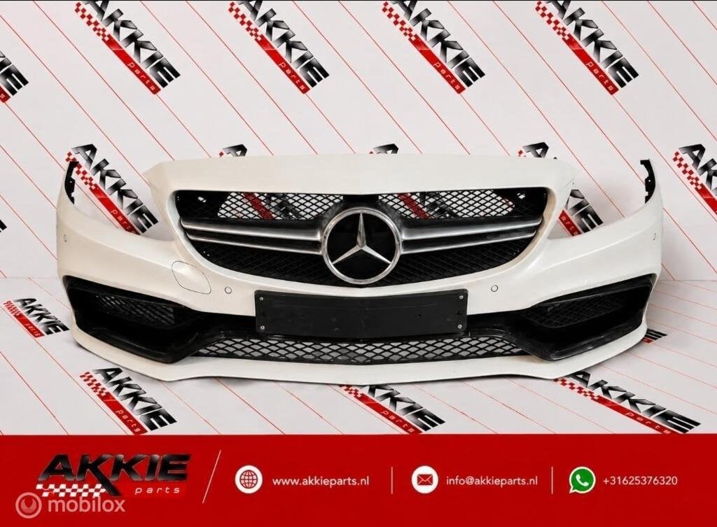 Mercedes C63 AMG Bumper voor W205 S205 sedan station, Gebruikt, Voor, Ophalen of Verzenden, Bumper