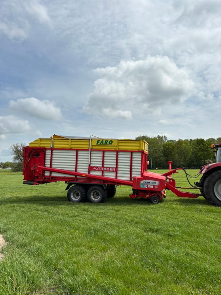 Pottinger Faro 4000D opraapwagen stalvoerwagen, Zakelijke goederen, Ophalen, Weidebouw