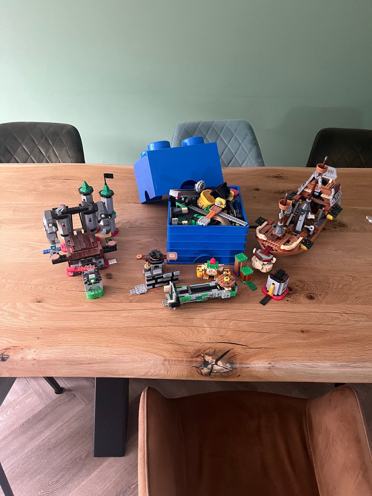 LEGO Super Mario Bowser's luchtschip en kasteel, Gebruikt, Lego, Ophalen of Verzenden, Compleet