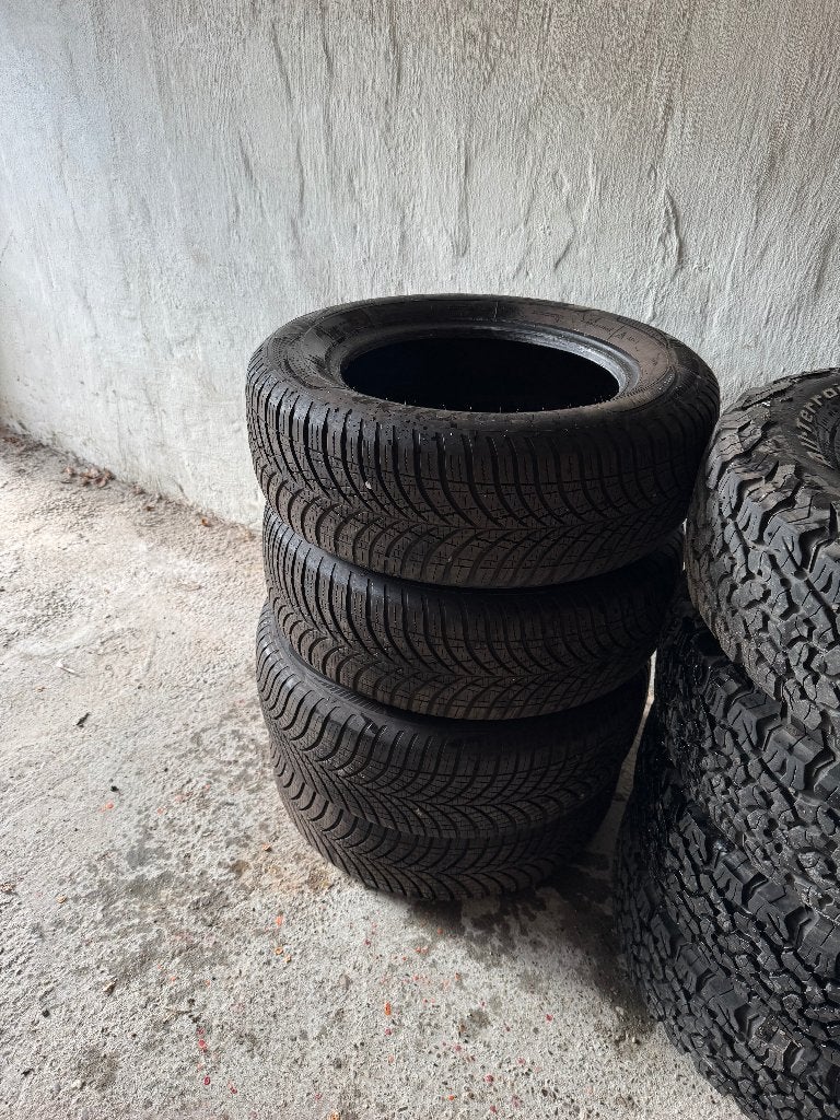 banden 215/65/R16 all season als nieuw Goodyear, Ophalen, 215 mm, 16 inch, Nieuw