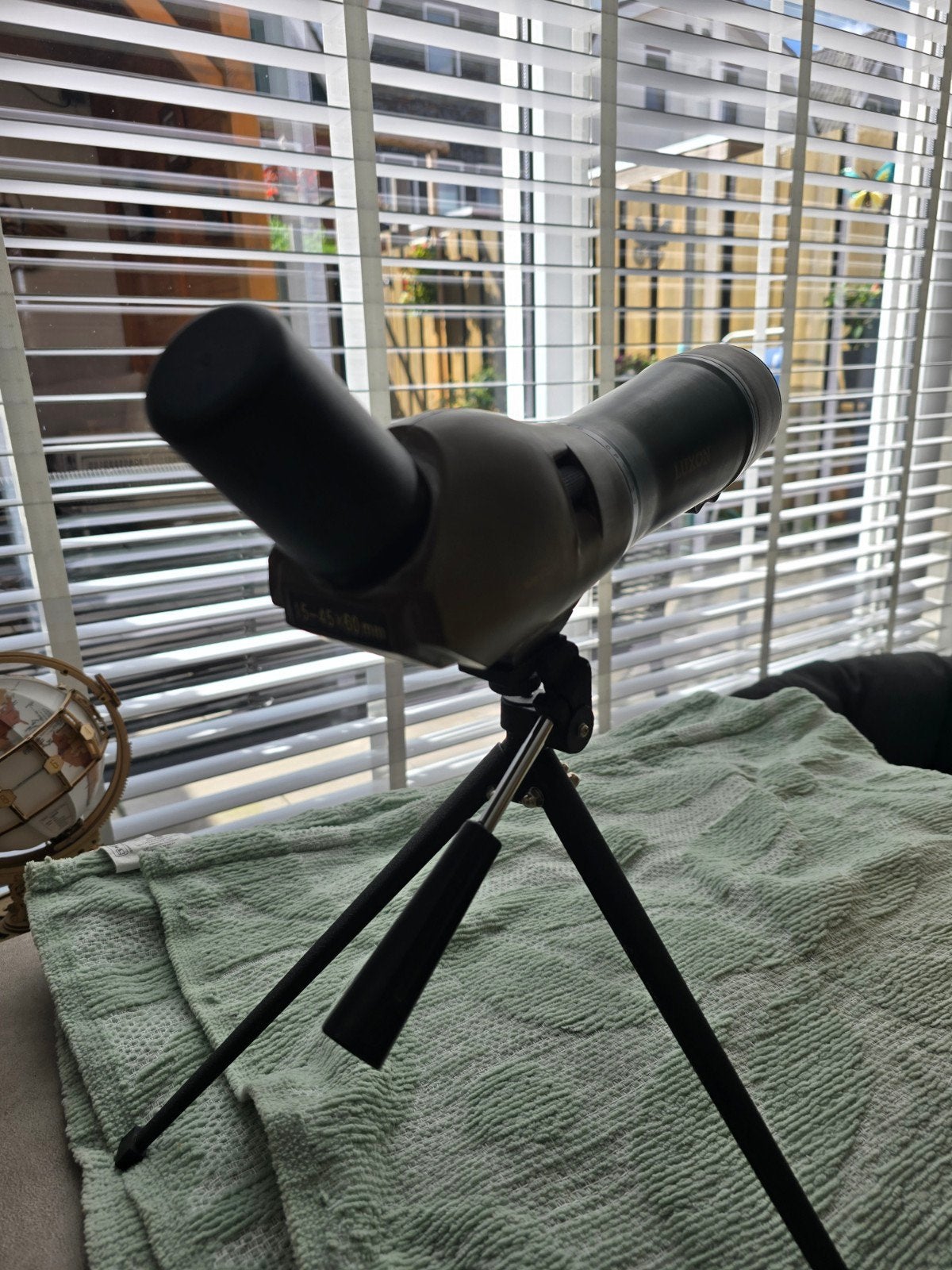 Luxor 15-45x60mm, Ophalen, Zo goed als nieuw, Minder dan 80 mm, Met statief