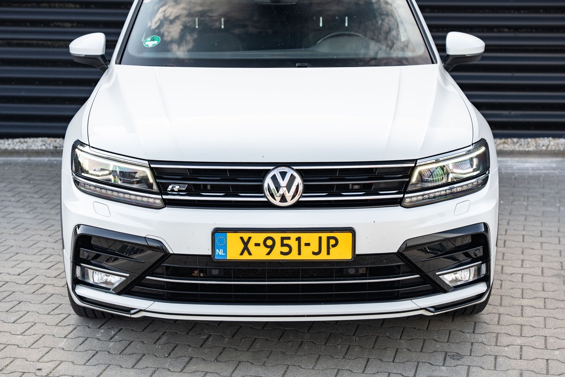 Volkswagen Tiguan 1.4 TSI 3x R-Line / Virtual cockpit / CAME, Dealer onderhouden, 4 cilinders, 150 pk, Alcantara