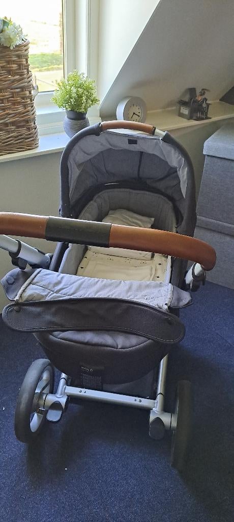 Complete baby uitzet, Ophalen, Zo goed als nieuw