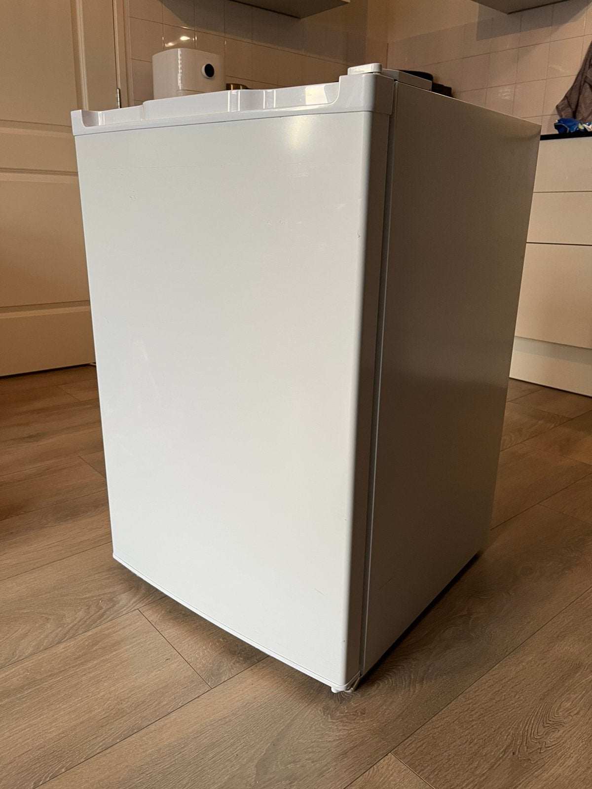 IKEA LAGAN Fridge + Freezer – 113L – Fully Working, 100 tot 150 liter, Zo goed als nieuw, 45 tot 60 cm, Met vriesvak