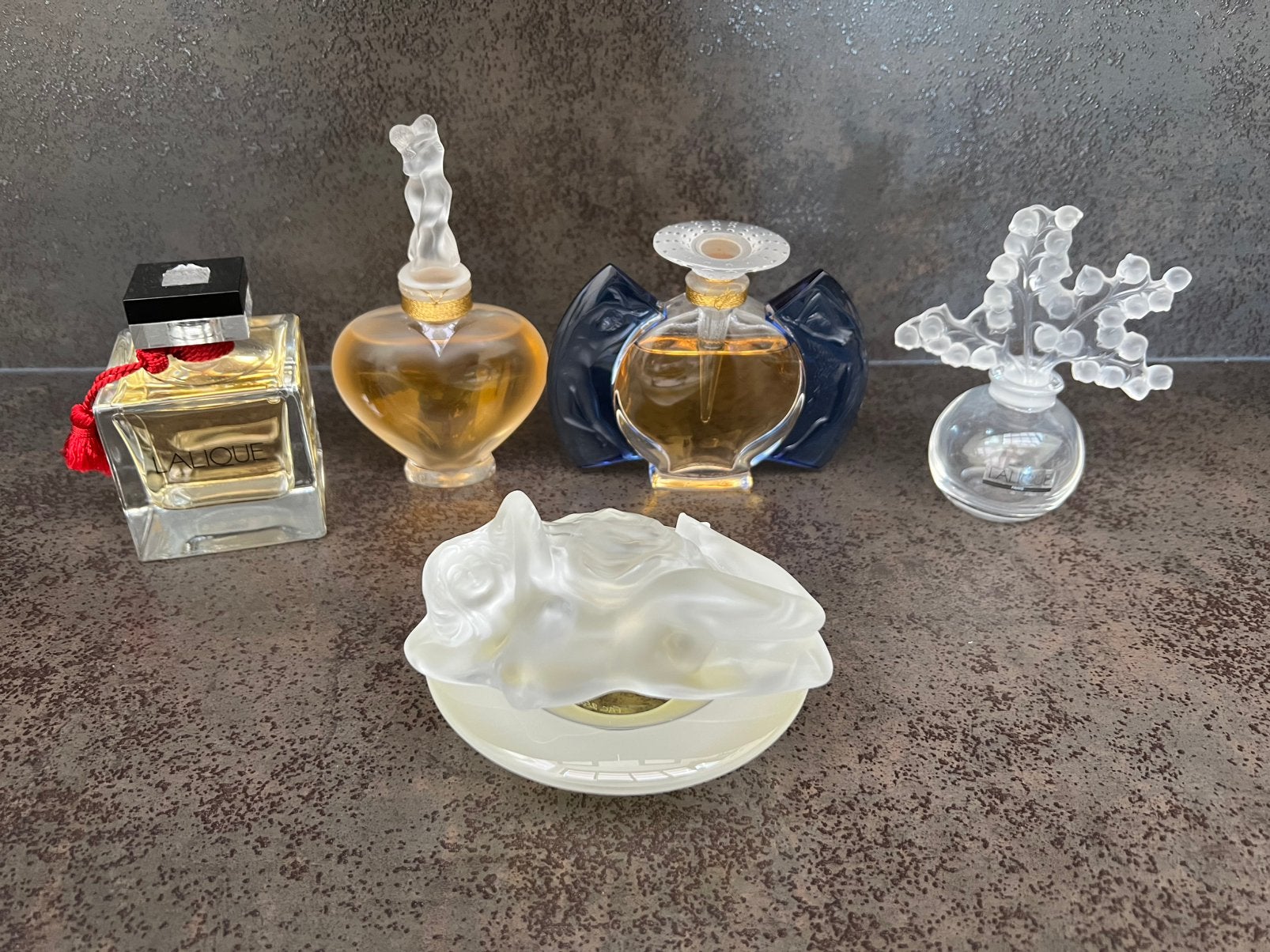 Lalique jaarstukken parfum factice geen geur!, Verzamelen, Parfumverzamelingen, Ophalen, Zo goed als nieuw, Miniatuur