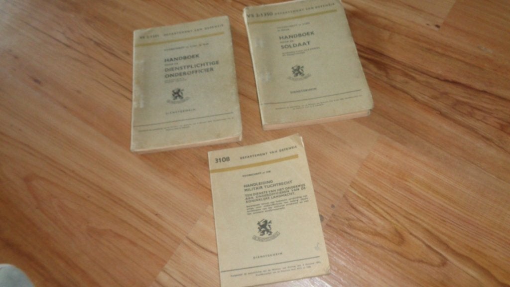 Leger voorschrift handboek soldaat Lee enfield Sten Bren  , Verzamelen, Verzenden, Landmacht, Nederland, Overige typen